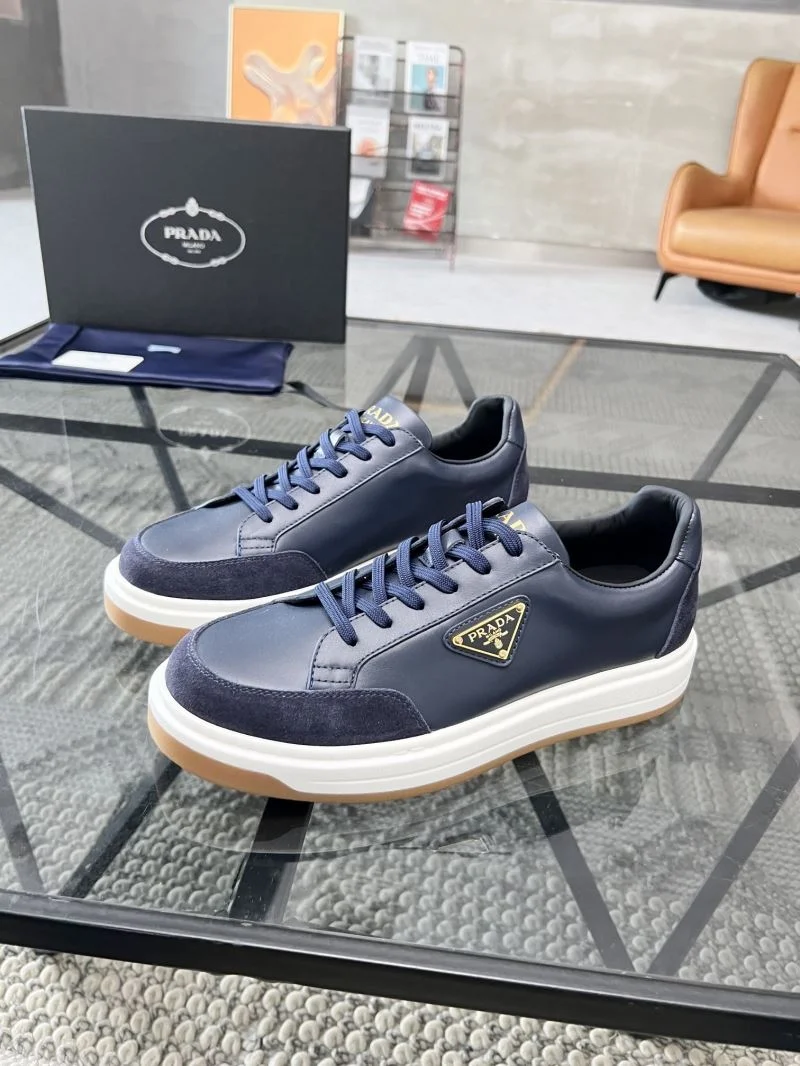 Timeless Prada Low Shoes 33880