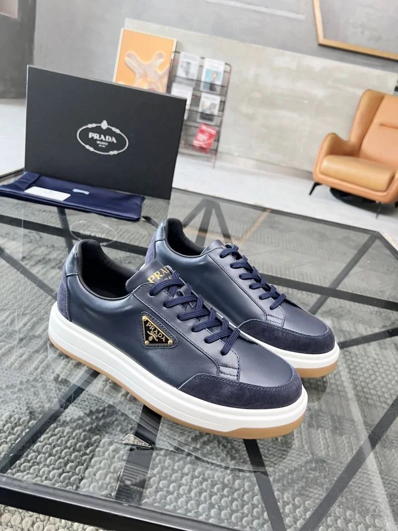 Timeless Prada Low Shoes 33880