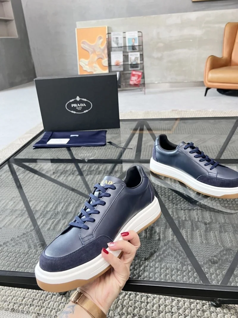 Timeless Prada Low Shoes 33880