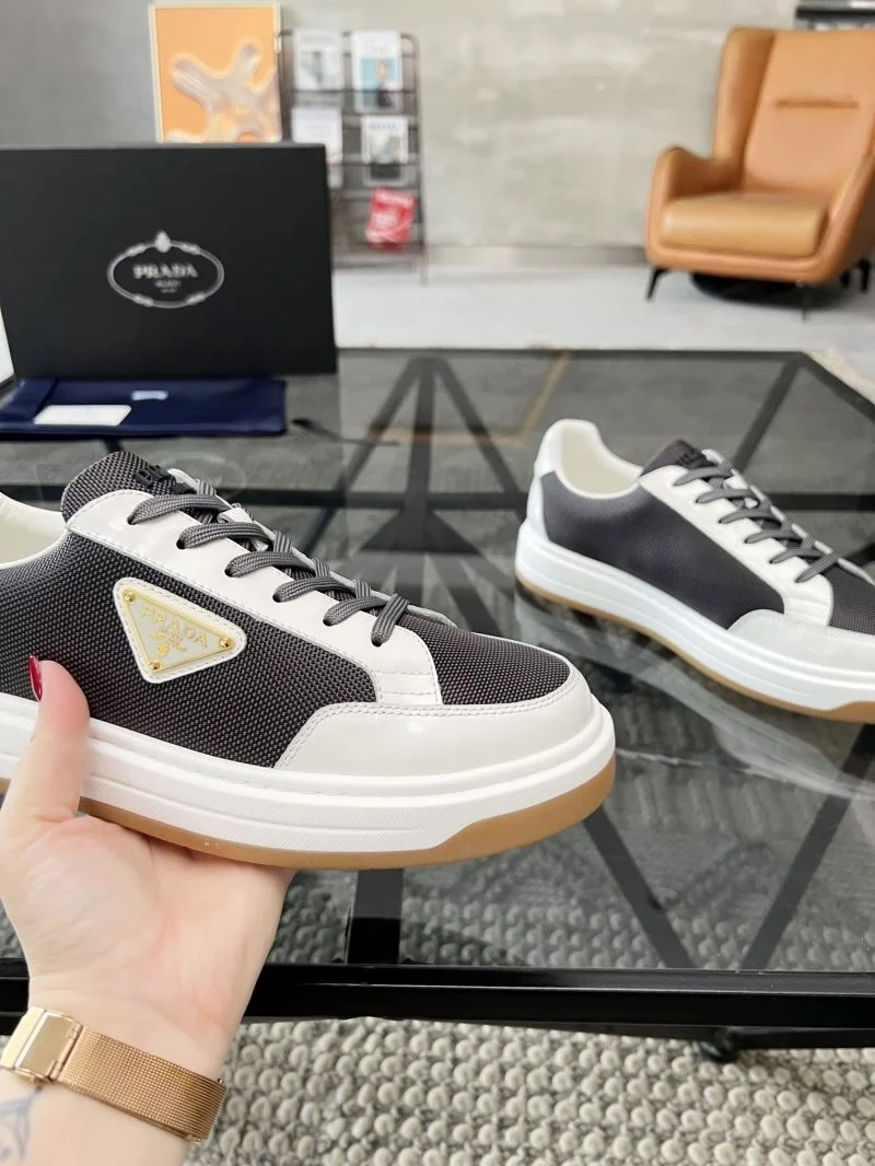 Sleek Prada Low Shoes 33874