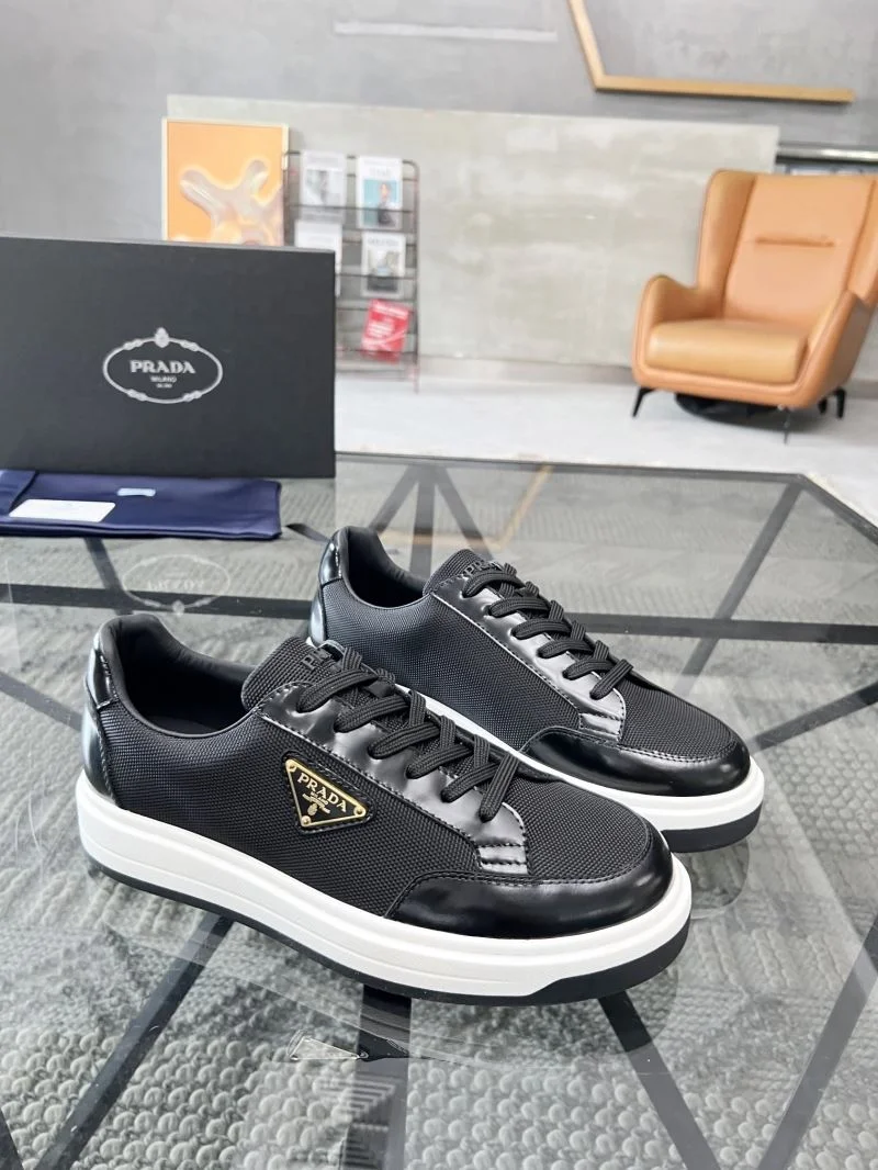 TimelessDesign Prada Low Shoes 33882