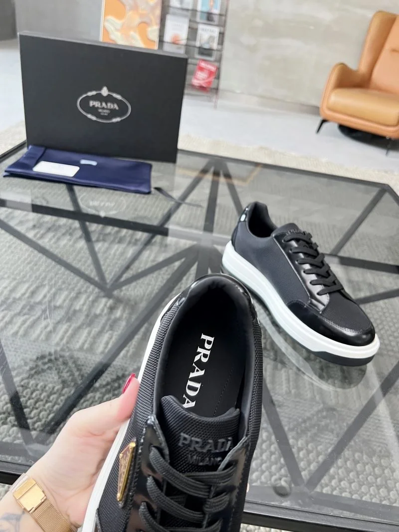 TimelessDesign Prada Low Shoes 33882