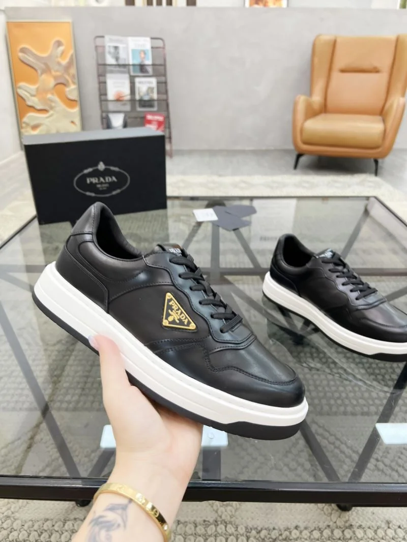 Prada Low Shoes Vibrant 33881
