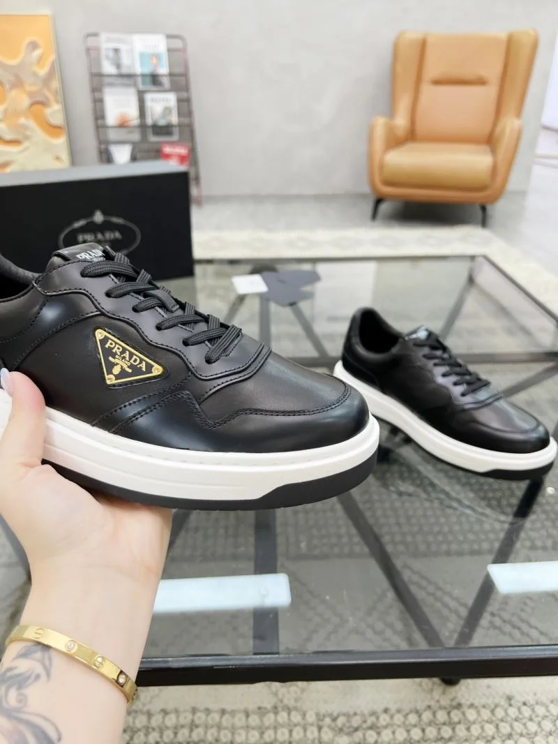 Prada Low Shoes Vibrant 33881
