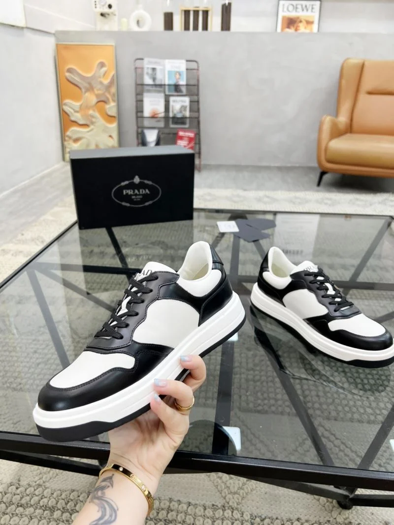 Prada Low Shoes UrbanChic 33868