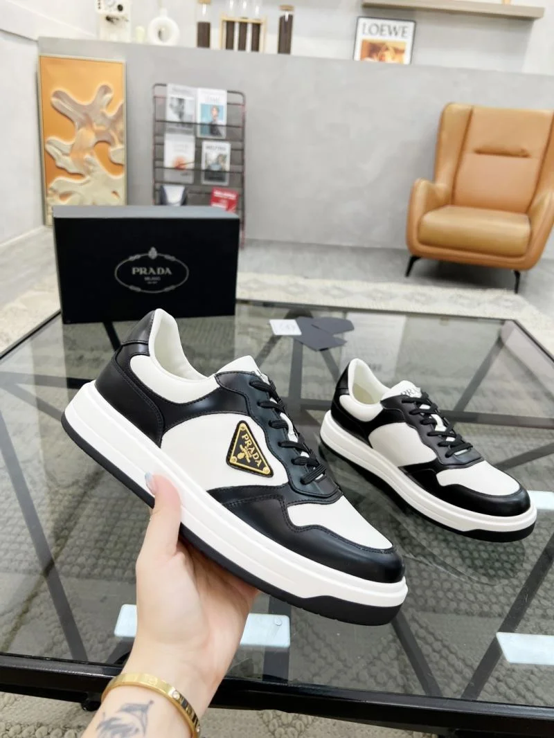 Prada Low Shoes UrbanChic 33868