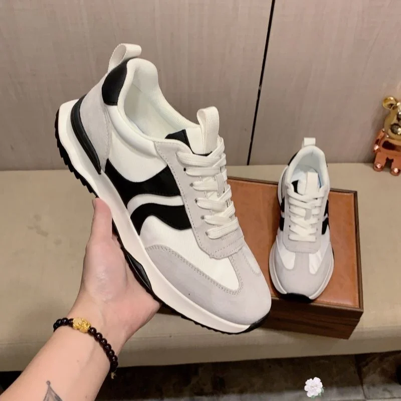 Compact Prada Low Shoes 33869