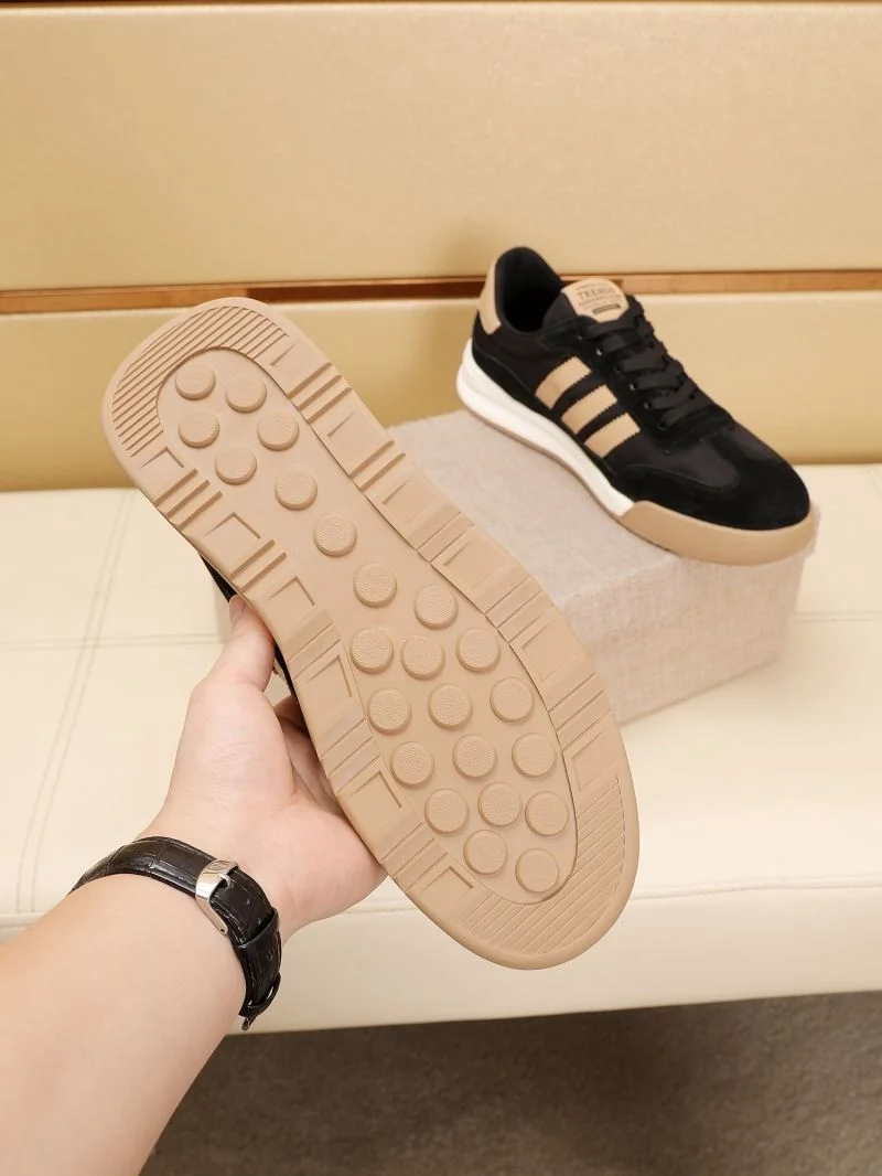 RelaxedFit Prada Low Shoes 33872