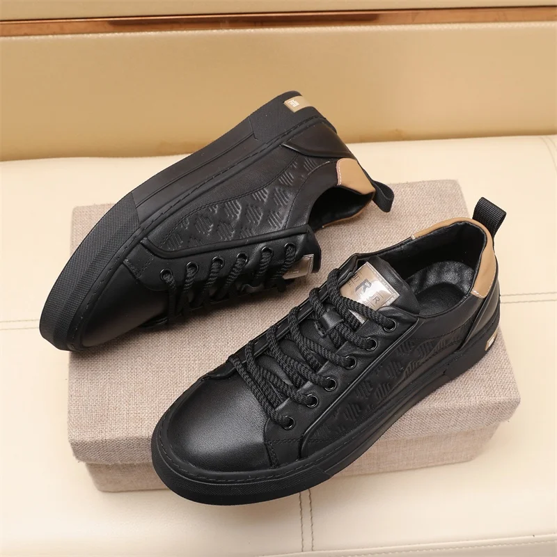 Prada Low Shoes Lightweight 33838