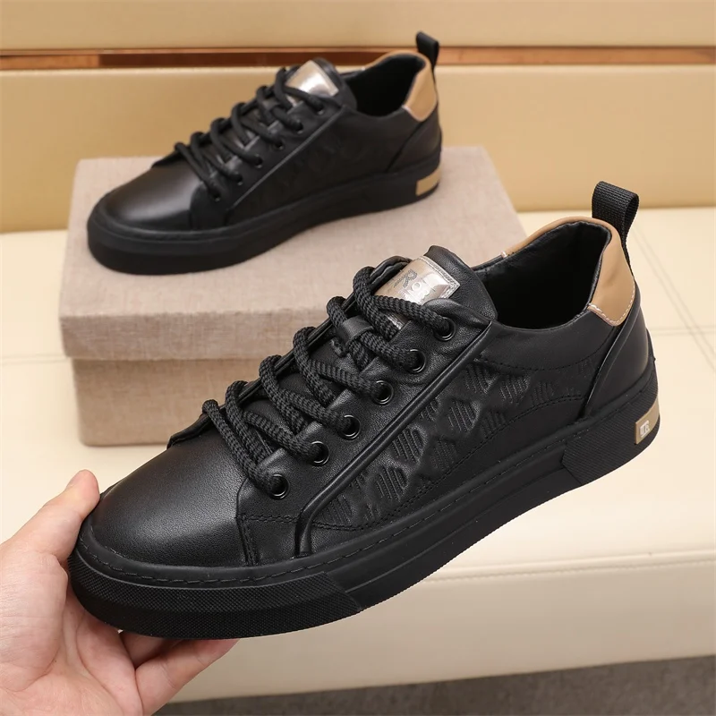 Prada Low Shoes Lightweight 33838