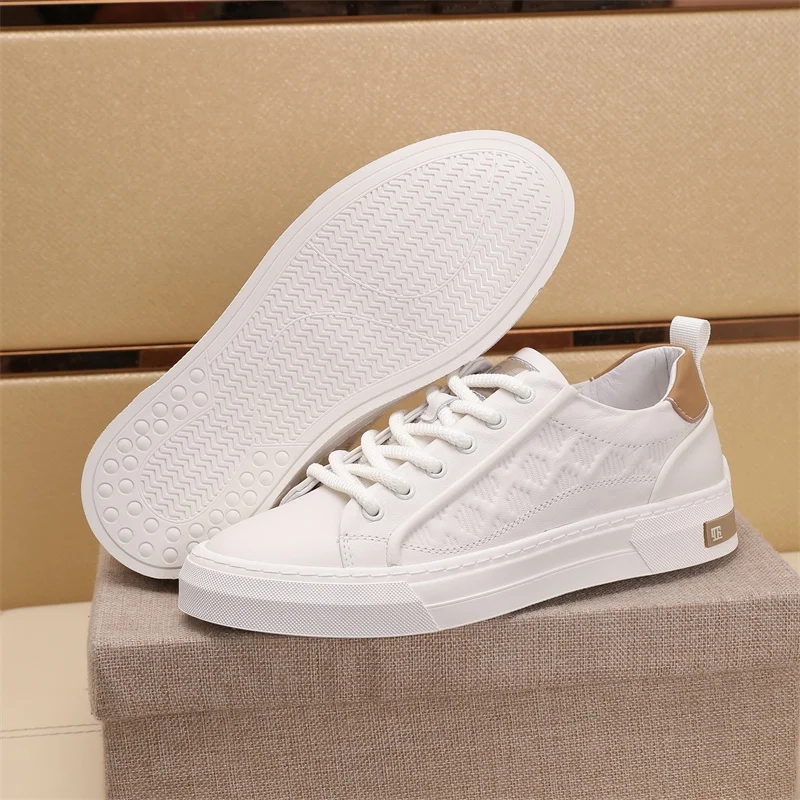 Prada Low Shoes Premium 33851