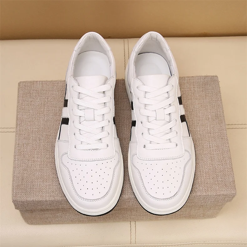 Lightweight Prada Low Shoes 33845