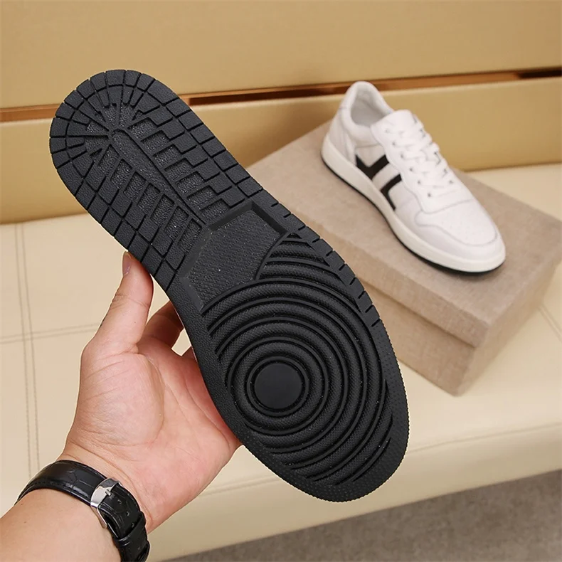 Lightweight Prada Low Shoes 33845