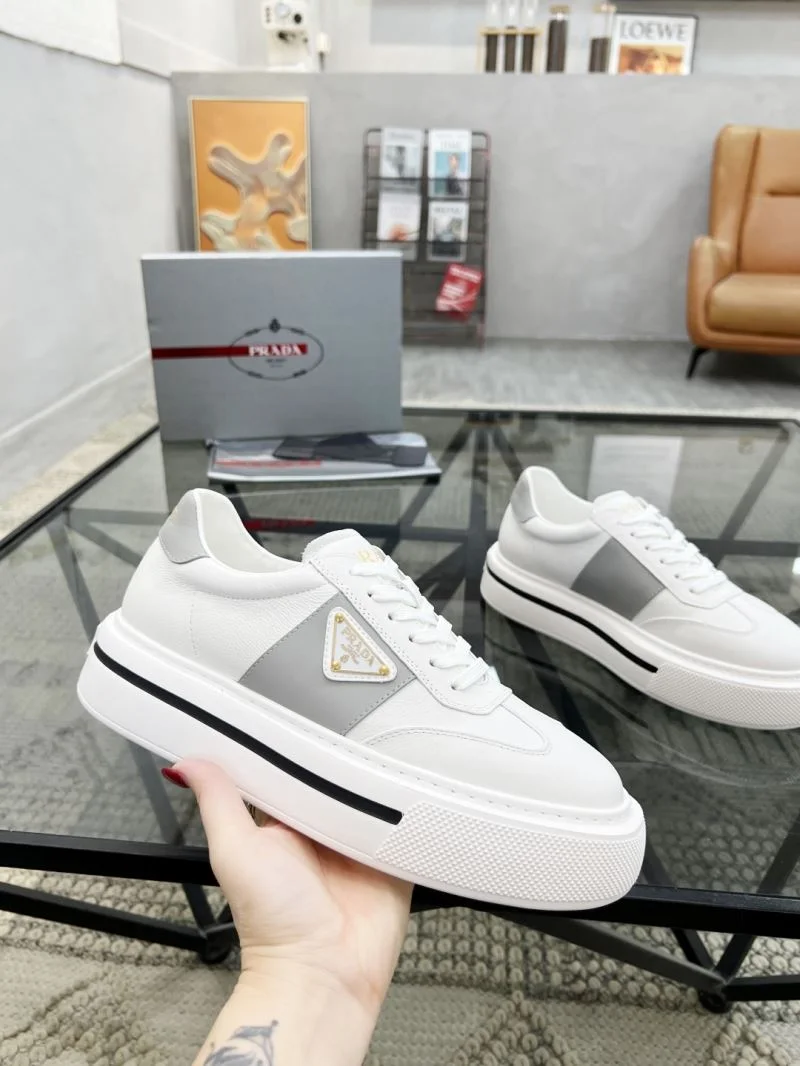 Sustainable Prada Low Shoes 33860