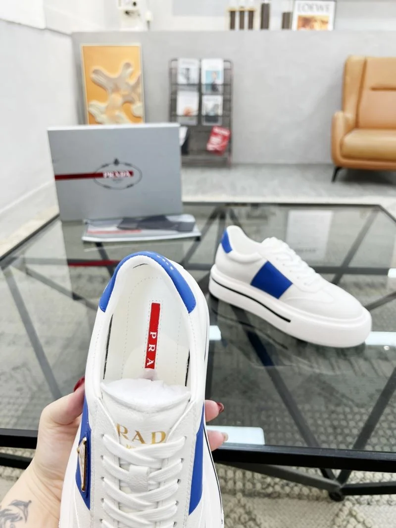 Prada Low Shoes Colorful 33843