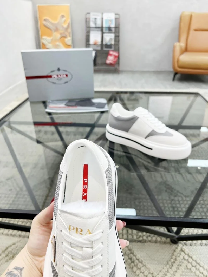 Prada Low Shoes UrbanChic 33836