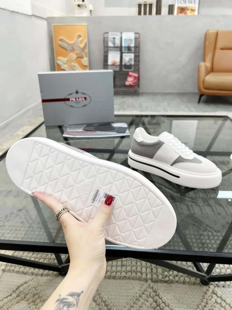 Prada Low Shoes UrbanChic 33836