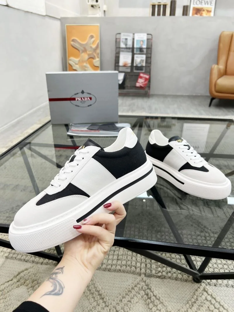 Prada Low Shoes Packable 33840