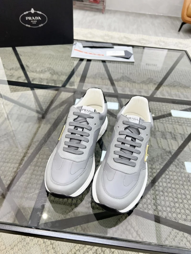 Prada Low Shoes Vibrant 33829