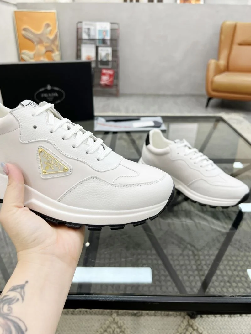 Prada Low Shoes GoAnywhere 33830