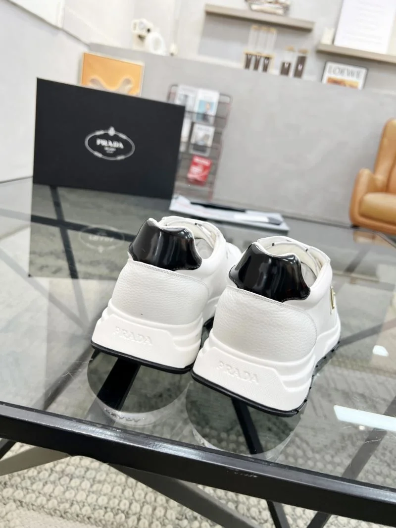 Prada Low Shoes GoAnywhere 33830
