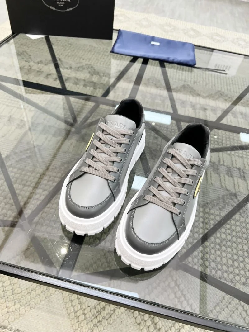 Prada Low Shoes HighQuality 33825
