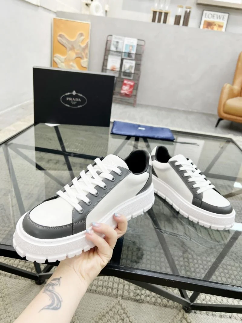 Bold Prada Low Shoes 33583