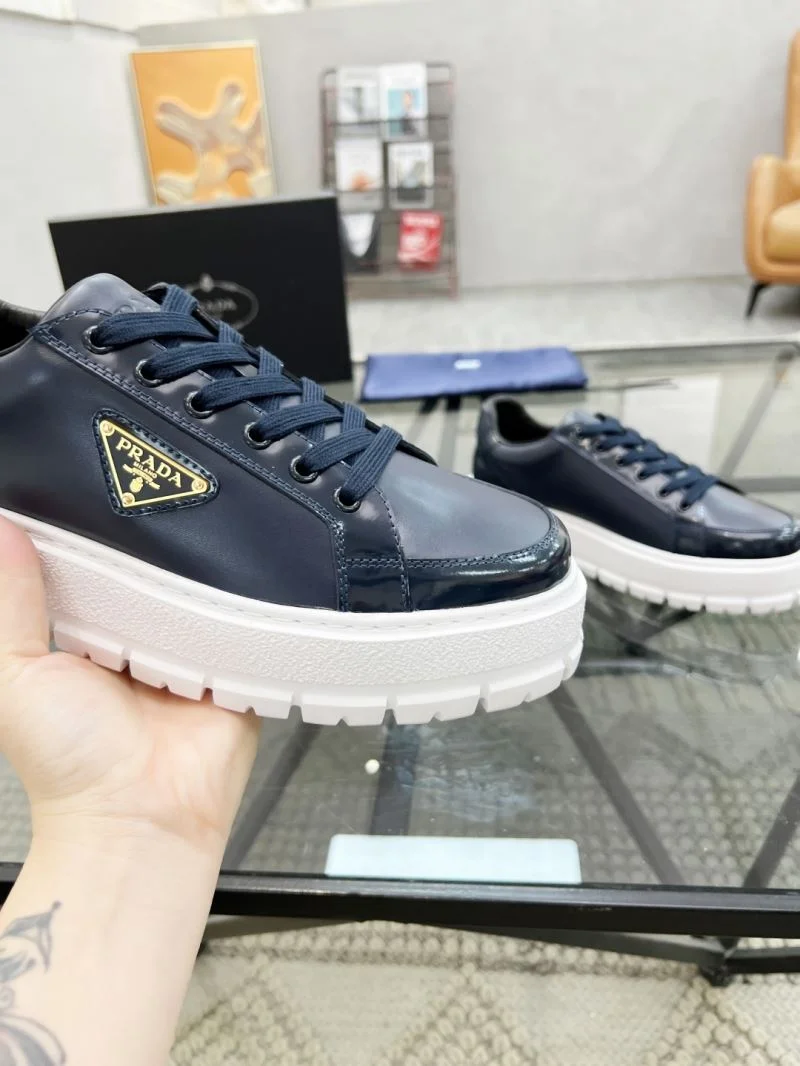 Prada Low Shoes Resilient 33805