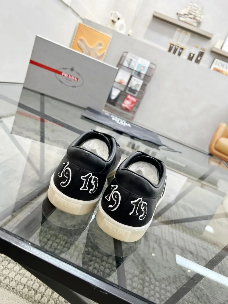 ZeroBulk Prada Low Shoes 33800