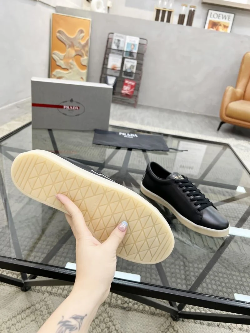 ZeroBulk Prada Low Shoes 33800