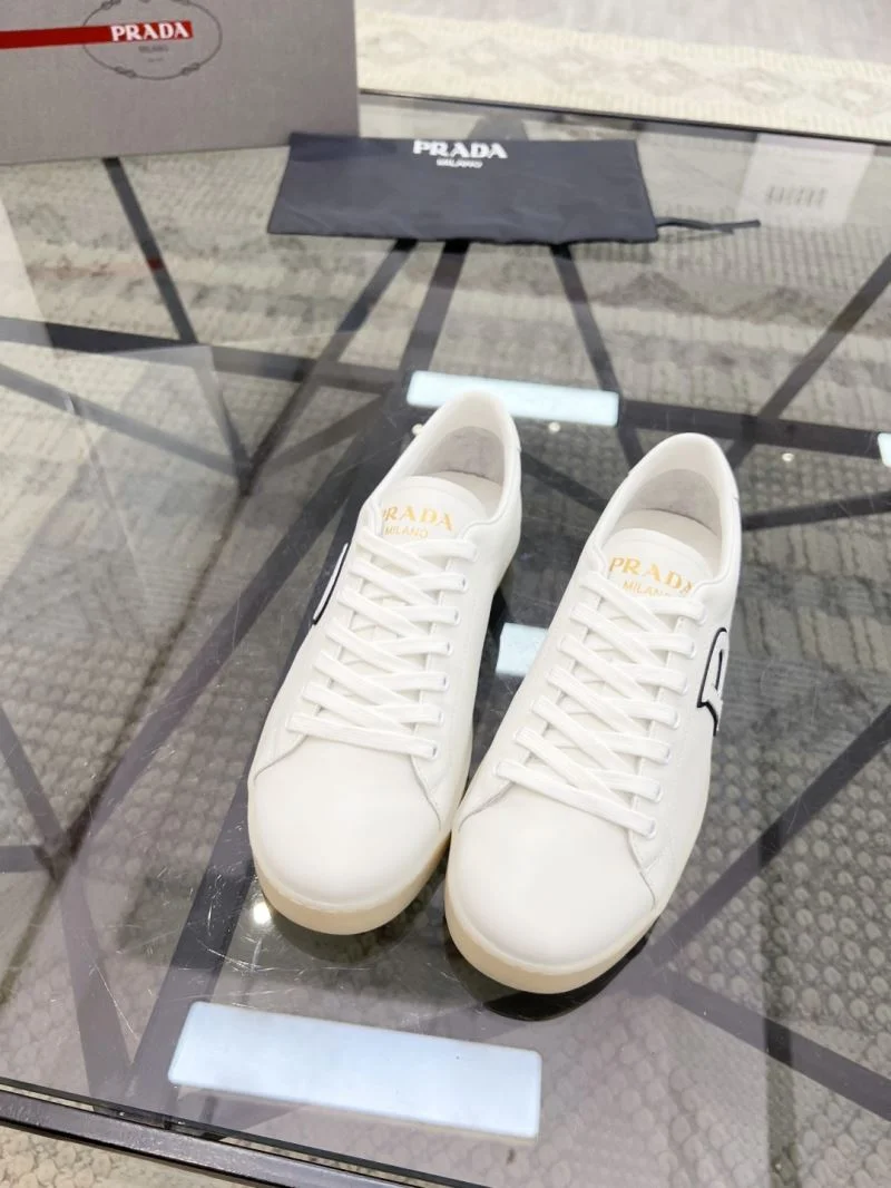 Resilient Prada Low Shoes 33803