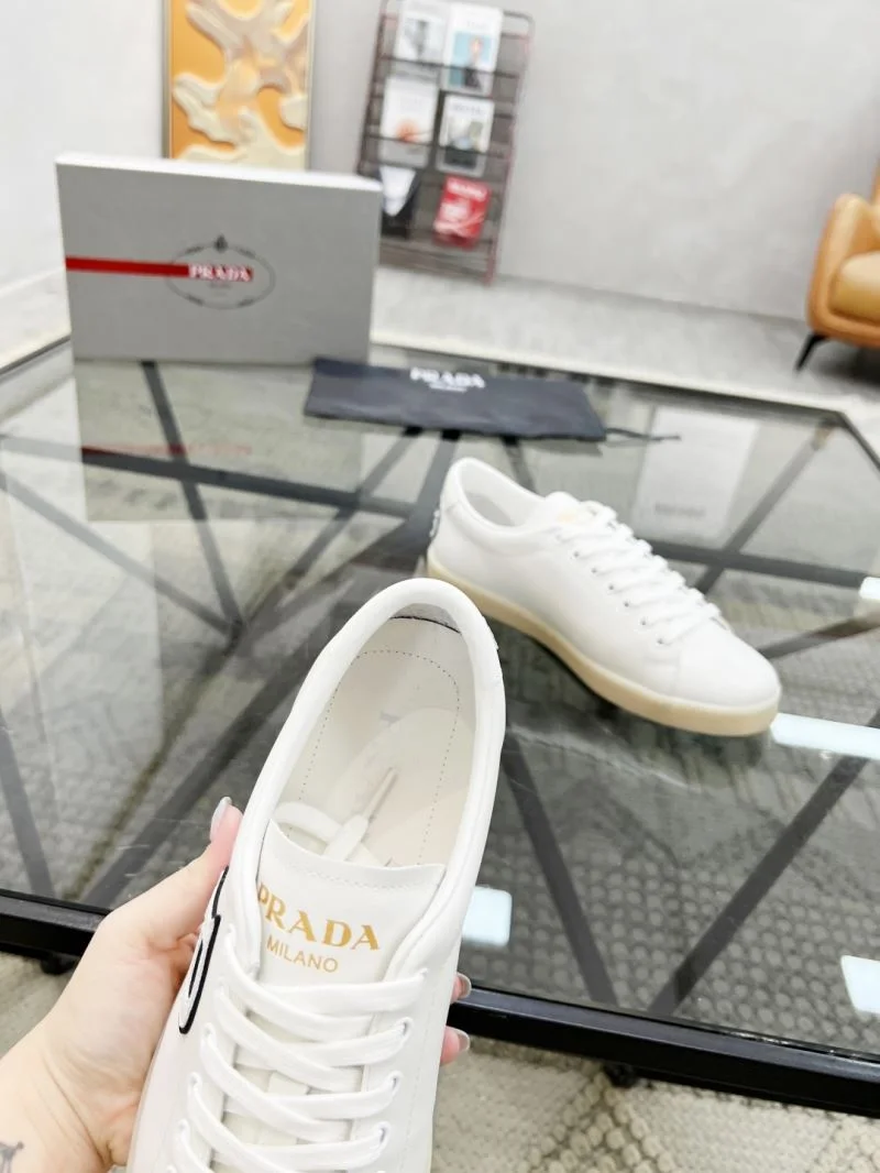 Resilient Prada Low Shoes 33803
