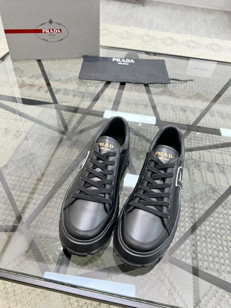 Prada Low Shoes UrbanStyle 33808