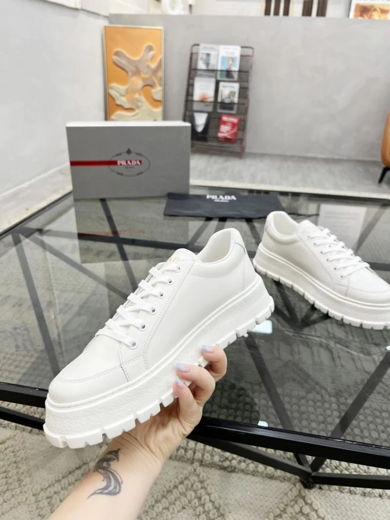 Prada Low Shoes HighQuality 33795