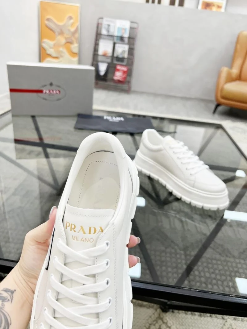 Prada Low Shoes HighQuality 33795