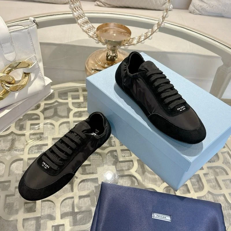 HighPerformance Prada Low Shoes 33818