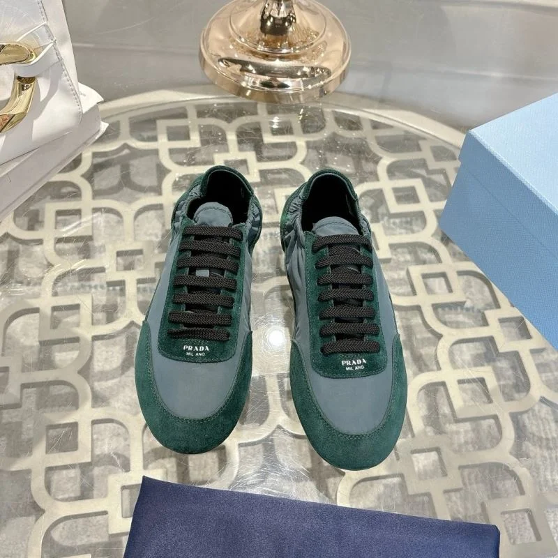Prada Low Shoes UrbanStyle 33816
