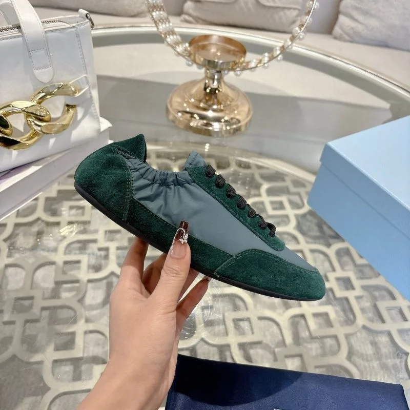 Prada Low Shoes UrbanStyle 33816
