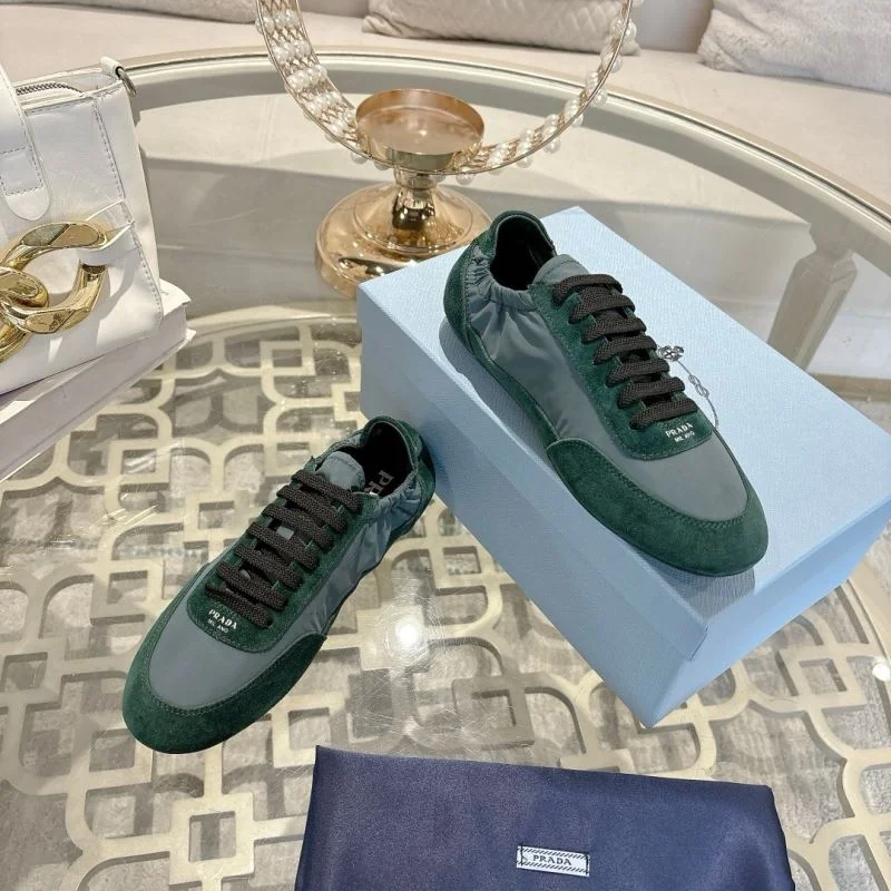Prada Low Shoes UrbanStyle 33816