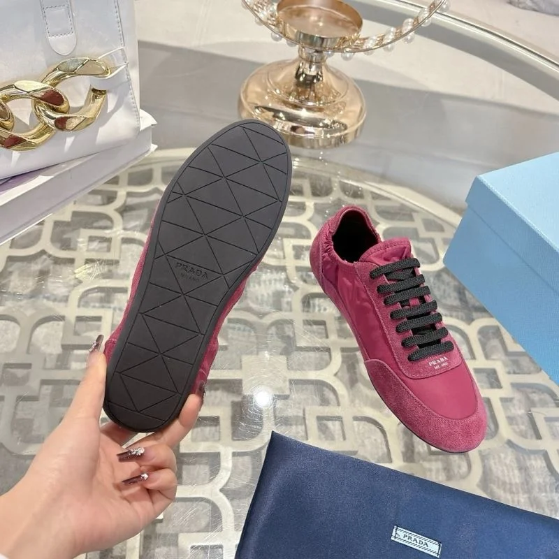 Prada Low Shoes TopPick 33820