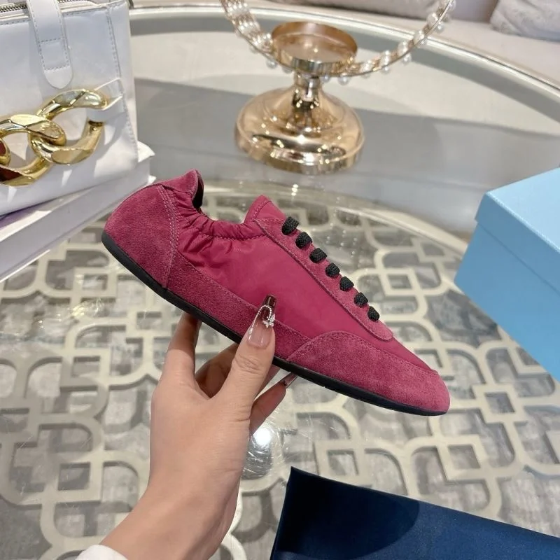 Prada Low Shoes TopPick 33820