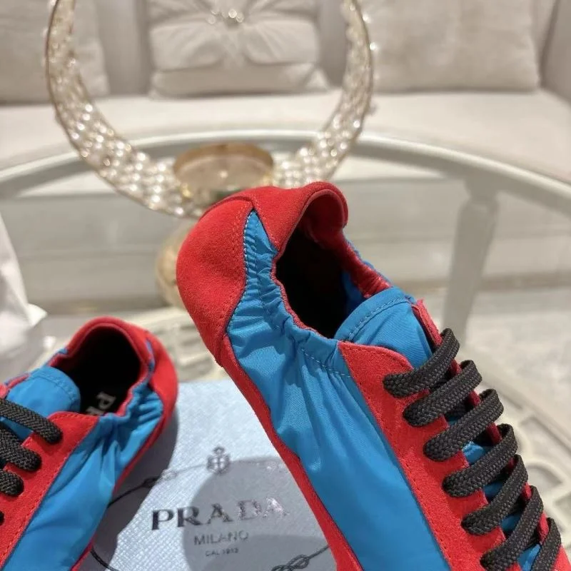 Refined Prada Low Shoes 33822