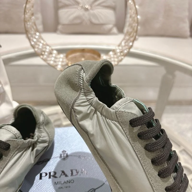 Resilient Prada Low Shoes 33804