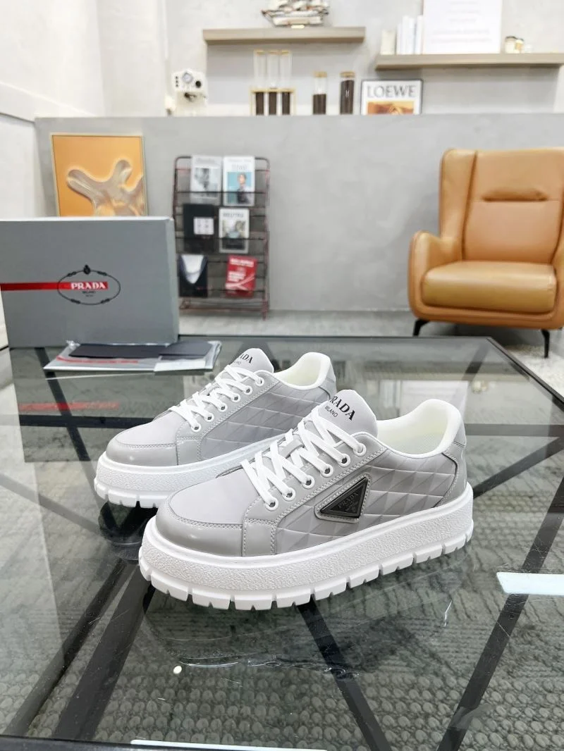 UrbanStyle Prada Low Shoes 33811