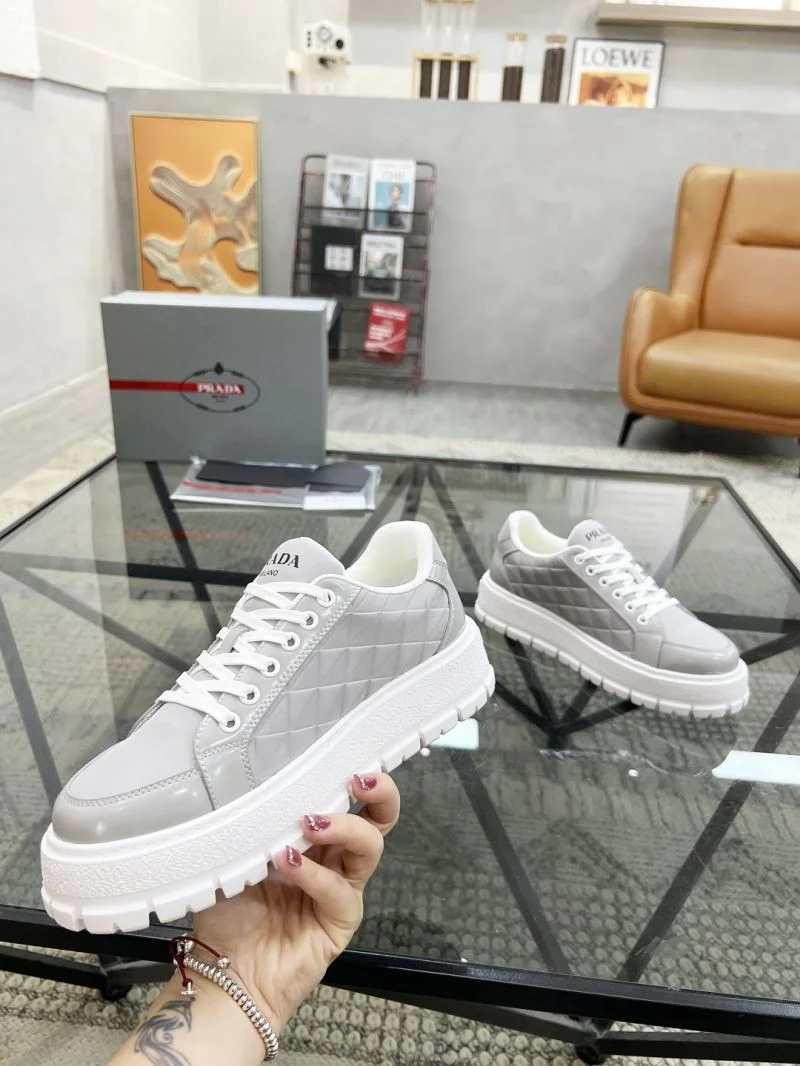 UrbanStyle Prada Low Shoes 33811
