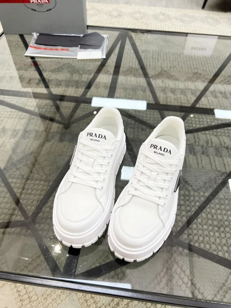 FashionForward Prada Low Shoes 33796