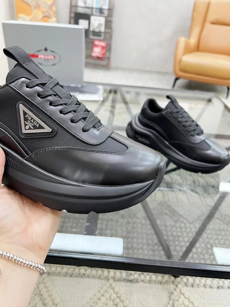Prada Low Shoes HighQuality 33812
