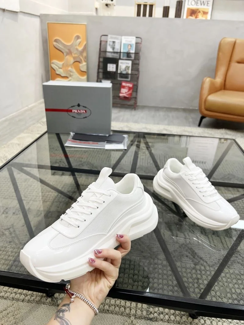 Functional Prada Low Shoes 33809
