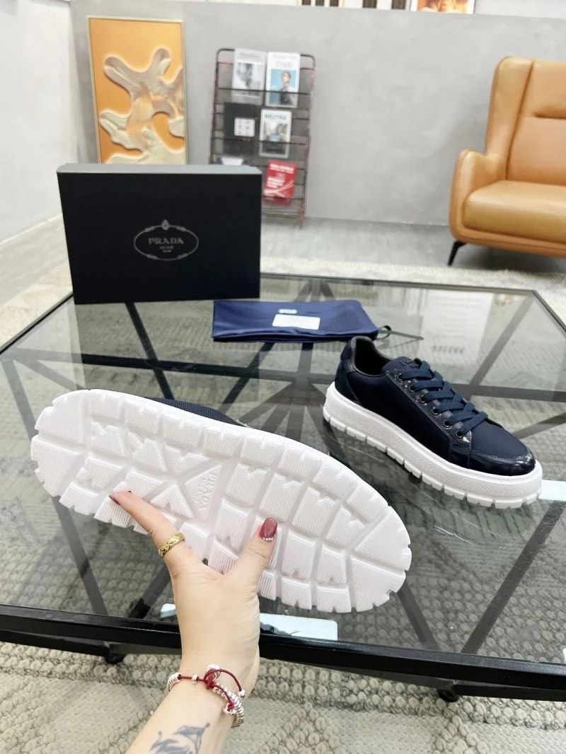 Bright Prada Low Shoes 33792