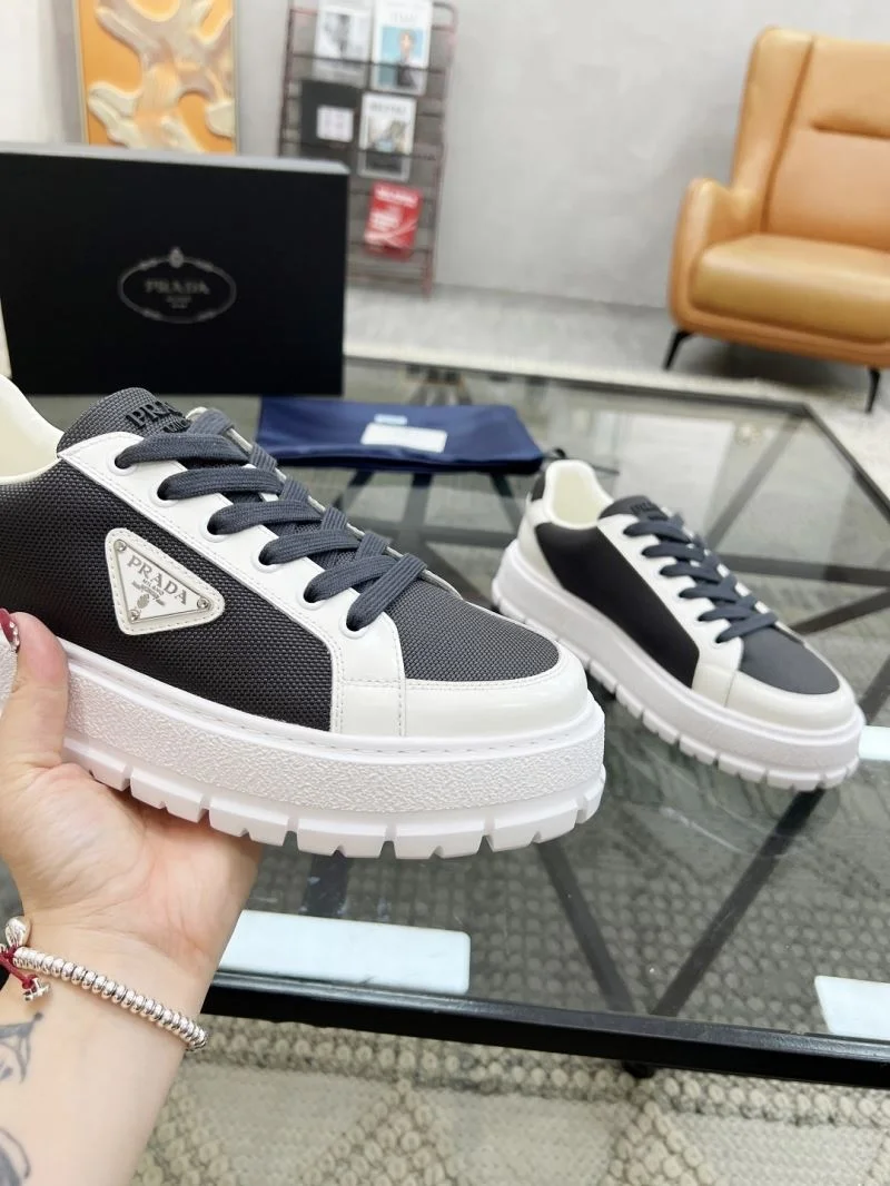 Premium Prada Low Shoes 33793